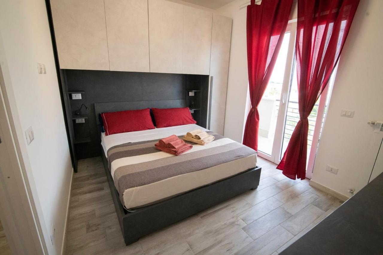 Casa Larry Apartment Марино Екстериор снимка