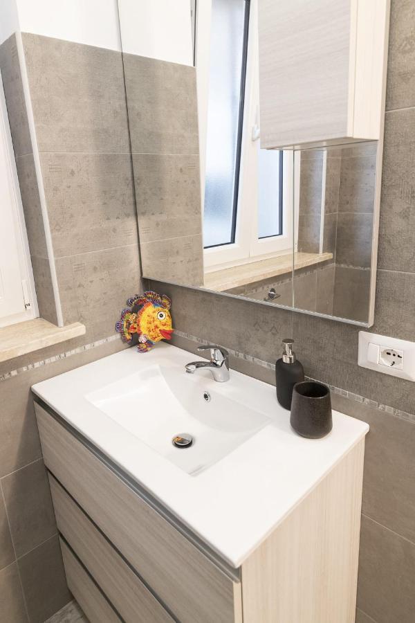 Casa Larry Apartment Марино Екстериор снимка
