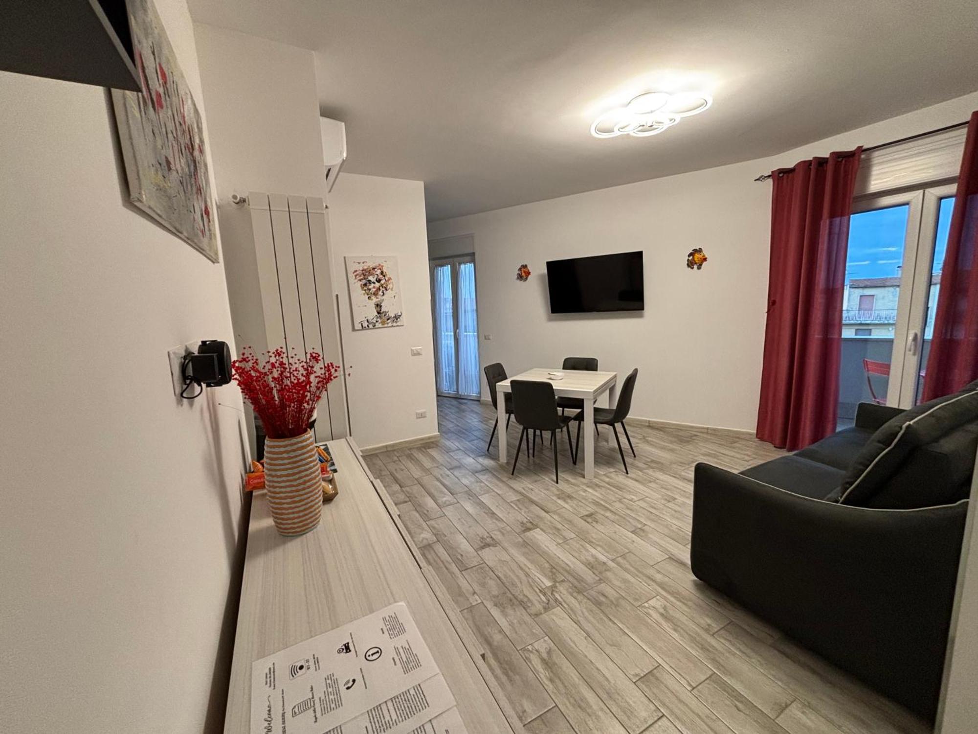 Casa Larry Apartment Марино Екстериор снимка